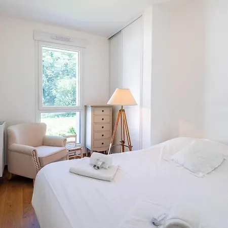 Le Bateau Dolce אקס-לה-באינס